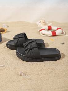 Pantuflas de moda para niños, nuevas sandalias planas de verano con suela gruesa, diseño plisado, puntera redonda, estilosas y cómodas - Negro - Ver 2