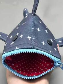 Estuche de lápices de gran capacidad con forma de tiburón, decoración de estrellas, creativo y divertido, bolsa de almacenamiento multifunción