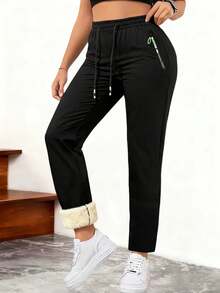 女士保暖内衬运动裤，宽松休闲款，适合户外运动、徒步、骑行，也适合开学季和秋冬季穿着。 - 黑色 - 查看 3