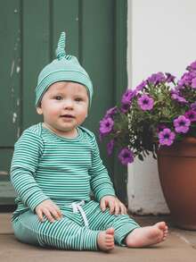 Conjunto de 3 piezas para bebé niño primavera otoño, mono de manga larga con cuello redondo a rayas + pantalón + gorra, ropa de ocio sencilla, ideal para 0-18 meses, perfecto para primavera otoño y uso diario infantil. - Verde - Ver 3