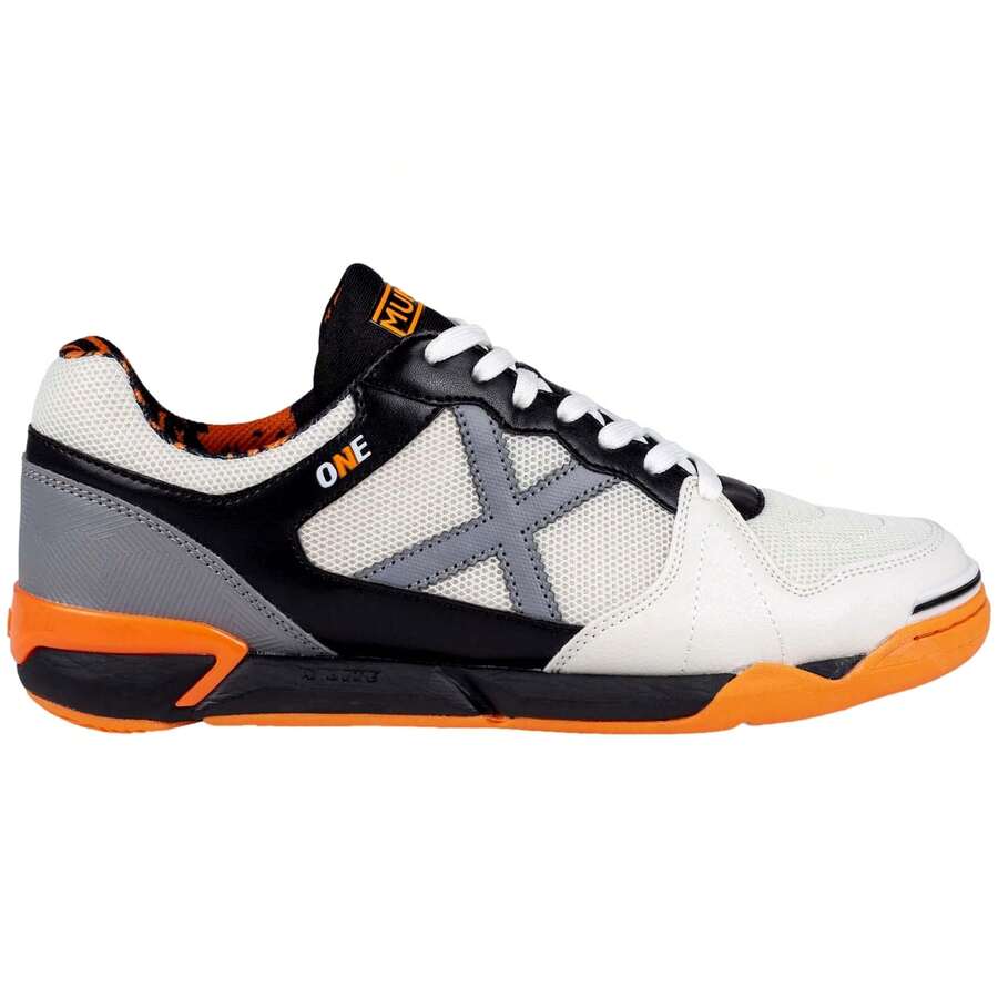 Munich Men Football Shoes - White - View 1