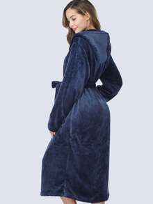1pc Women's Minimalist Solid Color Thick Flannel Hooded Robe, Warm And Suitable For Home Use In Autumn/Winter - Navy Blue - View 6
