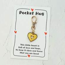 1个/10个心形钥匙扣套装，附赠拥抱贺卡，这颗可爱的心充满了爱与拥抱，是送给爱人、朋友、家人的理想礼物，优雅的心形吊坠，生日礼物，表白礼物，惊喜之选。 - 彩色 - 查看 11