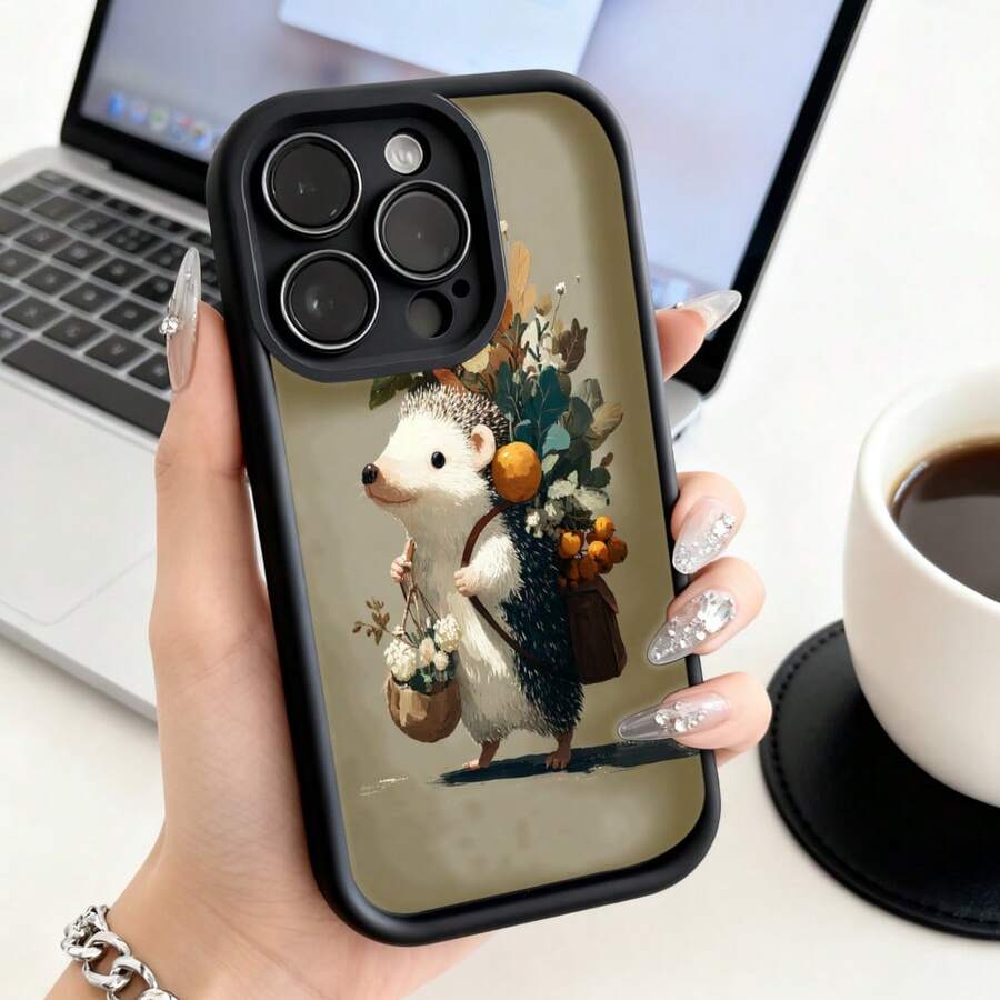 Cubierta de telefono con borde negro diseño de erizo con flores y frutas para iPhone 14 Pro Max estilo vintage ideal para uso diario y trabajo en oficina - Blanco - Ver 1