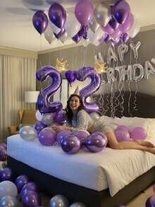 54件組紫色主題裝飾氣球，生日派對，16英吋銀色字母「Happy Birthday」，12英吋紫色箔片亮片乳膠氣球，金屬紫色，金屬銀色 - 彩色 - 查看 5