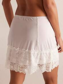 Women Satin Half Slips Low Rise Lace Trim Skirts Short Layered Underskirts Ruffle A Line Floral Lace Mini Skirts - 白色 - 查看 2