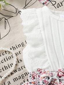 Conjunto de body floral rosa lindo con mangas con volantes, calcetines con lazo y diadema para bebé niña en verano - Blanco - Ver 6