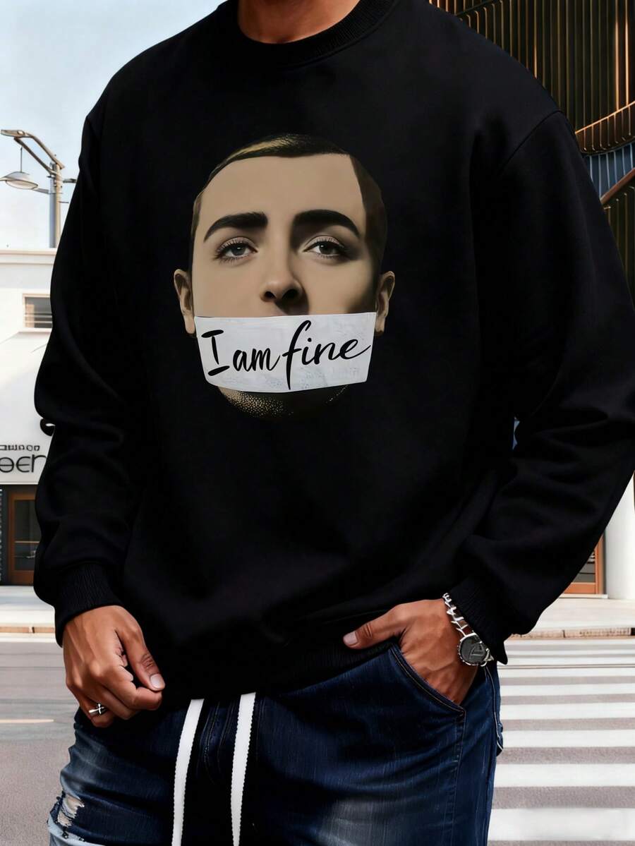 Sudadera con cuello redondo para hombre Diseño gráfico con estampado facial y texto I am fine Ropa casual para hombres Estilo urbano moderno Prenda ideal para otoño e invierno Suave y cómoda Ideal como regalo para cumpleaños Ropa deportiva de alta calidad Moda callejera contemporánea Sudadera básica en color negro Para uso diario y eventos informales Confección duradera actual en moda masculina Ropa versátil para cualquier ocasión - Negro - Ver 1