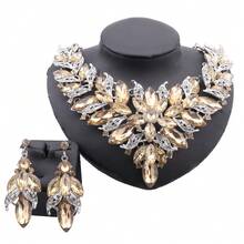 女士婚礼新娘伴娘水晶项链耳环派对舞会服装首饰套装