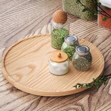 1个竹制旋转托盘收纳架，适用于橱柜、餐具室、餐桌等，可作调料架、旋转托盘收纳架，适用于餐具室、餐桌、厨房、台面等。