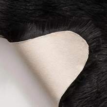 1 件柔软蓬松的黑色长毛地毯，舒适适用于卧室、客厅、书房、办公室、玄关等场所，可用作地垫，营造温馨的卧室氛围。这款毛绒地毯可水洗、防滑，设计可爱，适合全年室内使用，是理想的室内家居装饰。 - 黑色 - 查看 4