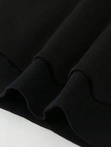 Sudadera con cuello redondo para hombre Diseño gráfico con estampado facial y texto I am fine Ropa casual para hombres Estilo urbano moderno Prenda ideal para otoño e invierno Suave y cómoda Ideal como regalo para cumpleaños Ropa deportiva de alta calidad Moda callejera contemporánea Sudadera básica en color negro Para uso diario y eventos informales Confección duradera actual en moda masculina Ropa versátil para cualquier ocasión - Negro - Ver 6