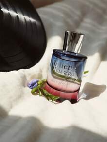JULIETTE HAS A GUN - Ode To Dullness, A Rich, Feminine Fragrance - 5 Ml / 0.17 Oz, Is A Women's Eau De Toilette Fragrance With A Woody Fragrance Of Freesia, Sandalwood, Tonka Bean And Musk Extracts. It's Long-Lasting And A Must-Have For Travel And Work. It's Perfect For Everyday Use And Makes A Great Birthday Or Christmas Gift. - 濃烈香調 - 查看 5