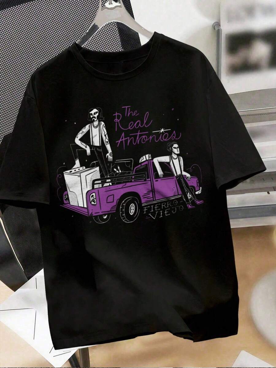 Purple Car and Characters Graphic Streetwear Style Soft Comfortable Crew Neck Short Sleeve Graphic Tee Streetwear Fashion Top for All Seasons Casual Streetwear Round Neck Tshirt - Negro - Ver 1