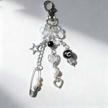 1 pieza Llavero de bola de billar retro de 8 bolas, colgante de cadena con cuentas en forma de corazón, correa para teléfono, accesorio de subcultura - Blanco y Negro - Ver 3