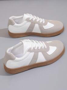 Women's White Sneakers, Casual Thick Sole Platform Shoes, Non-Slip Increase Height Leather Upper Student Shoes