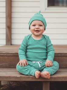 Conjunto de 3 piezas para bebé niño primavera otoño, mono de manga larga con cuello redondo a rayas + pantalón + gorra, ropa de ocio sencilla, ideal para 0-18 meses, perfecto para primavera otoño y uso diario infantil. - Verde - Ver 2