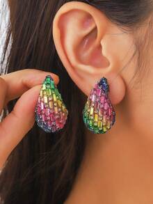 一对极简主义水滴形玻璃镶满水钻的奢华耳环，时尚高端的耳环 - 水滴耳飾 - 查看 1