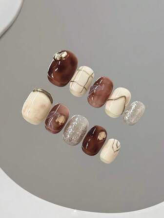 10 piezas de uñas postizas de ámbar marrón con efecto ombré para otoño/invierno, hechas a mano en acrílico, uñas falsas con estampado de hoja de arce de ojo de gato marrón, de longitud media y forma de almendra, suministros de arte de uñas DIY, reutilizables, con pegamento de gelatina y lima de uñas