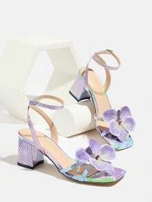 女士高跟鞋，适合派对、圣诞节、户外活动、旅行，采用粗跟、方头、紫罗兰花朵装饰、踝带、蛇纹纹理、撞色设计，高级优雅薰衣草色凉鞋 - 淡紫色 - 查看 6
