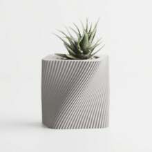 ORIZZONTE Modern Square Decorative Vase With Slanted Spiral Texture – Geometric Design For Succulents And Small Indoor Plants – Home/Office Gift Idea – Available In 2 Sizes – 100% Made In Italy, Shipping From Italy - Grey - View 4