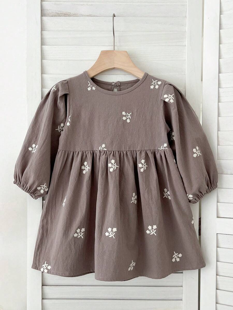Flickklänning med långa ärmar och broderad blommig vintageprint, vår/höst
