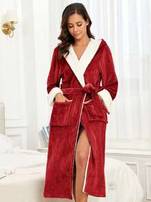 1 pieza Bata con capucha de franela gruesa de unicolor simple para mujer, cálida para uso en el hogar en otoño/invierno - Rojo - Ver 4