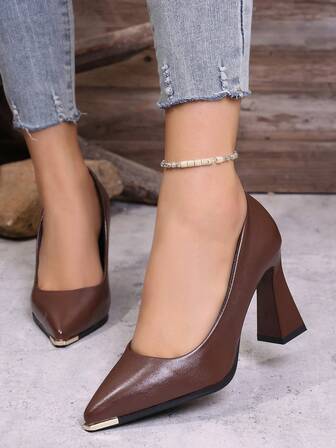 Tacones de plataforma clásicos y sencillos para mujer, con puntera de metal de 9 cm, tacón grueso, elegantes para fiestas y trabajo, tallas del 35 al 42, de tacón alto con talón y plataforma asimétricos