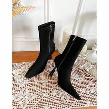 Botines marrones pequeños y puntiagudos con tacón alto para otoño e invierno, entresuela de mujer, silueta estilizadora, botas de ante elástico - Negro - Ver 2