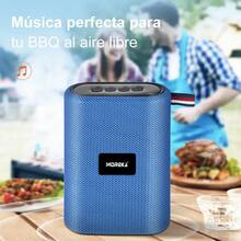 Altavoz Portátil Bluetooth 5.0 con Sonido Estéreo y Bajos Potentes, Radio FM, Reproductor USB y Tarjeta SD, Bocina Inalámbrica Recargable Resistente al Agua para Camping, Playa, Viajes, Hogar y Exterior - Azul - Ver 3