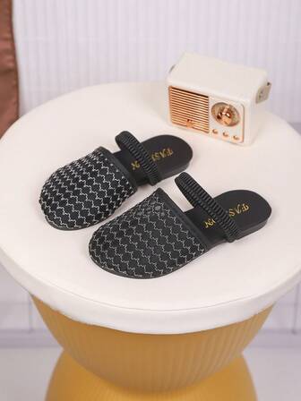 1 Pair Children's PU Casual Fashion Slippers, Suitable For Summer