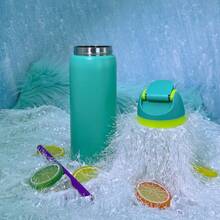 OwaIa(Youth Green) Outdoor Sports Bicycle Ice Bottle, 32oz/945ml Double Vacuum Insulated Outdoor Sports Water Bottle, Stainless Steel Heat-Resistant Ice Water Bottle With Straw, 100% Leak-Proof Outdoor Bicycle Water Bottle, Suitable For Outdoor Camping, Mountaineering, Office Work And Travel -Essential Accessories For Beach/Outdoor Camping - Youthful Green - View 2