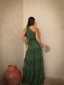 Lightweight And Flowing Fabric With A Perfect, Elegant Drape. Suitable For Parties, Asymmetrical Design, Ruffled Hem, And Layered Details. Perfect For A Wedding Or Beach Wedding. - 橄欖綠 - 查看 2
