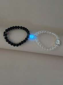 ATLVXJL 2pcs/Set Couple Glow-In-The-Dark Heart & Elf Finger Heart Black Transparent Bead Bracelet Set, Couple Jewelry For Daily Wear And Valentine's Day Gift - Multicolor - View 3