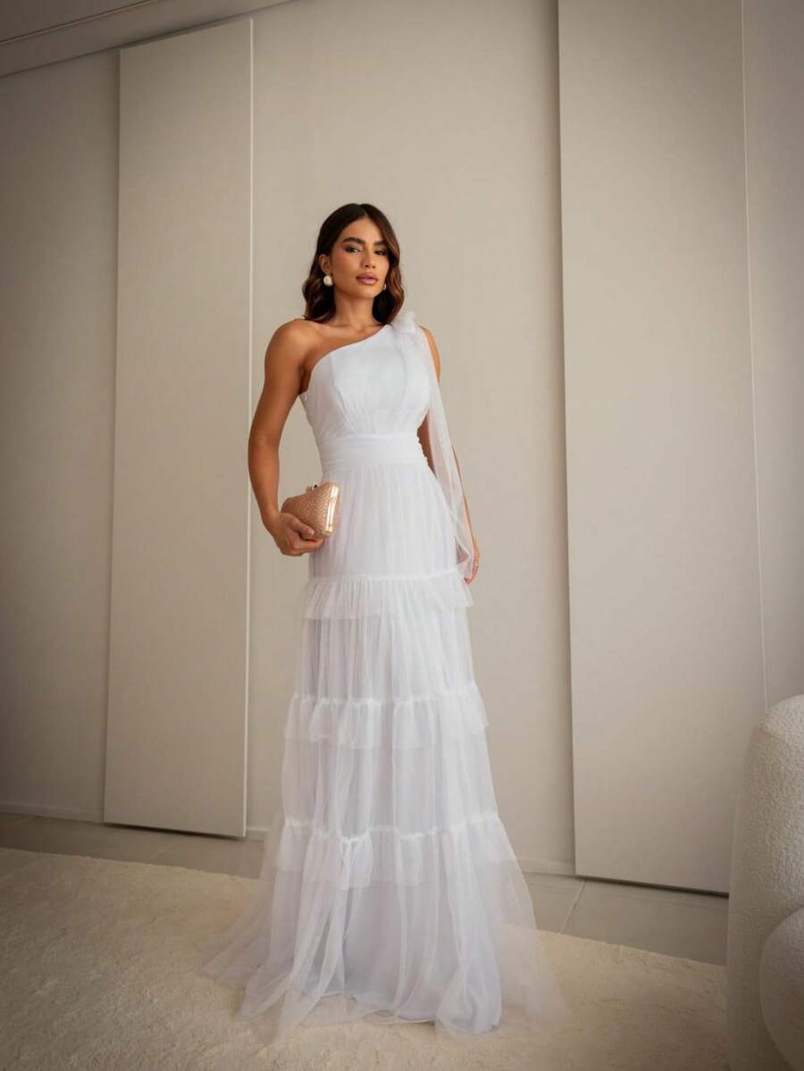 Lightweight And Flowing Fabric With A Perfect, Elegant Drape. Suitable For Parties, Asymmetrical Design, Ruffled Hem, And Layered Details. Perfect For A Wedding Or Beach Wedding. - 白色 - 查看 1