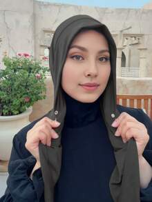 1pc Women's Convenient Button Fastened Instant Hijab, Slip-Resistant Muslim Headscarf Cap With Strap For Dress - Multicolor - View 4