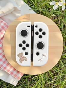 Ayotu 卡通熊蝴蝶结Switch保护壳，兼容新款Switch 2 (2025)/Switch NS/Switch OLED，无需取下保护壳即可安装在底座上，通用游戏手柄保护套，Switch游戏配件，防摔、防滑、防刮，时尚优雅，适合秋季、圣诞节、返校季、冬季等各种场合。 - 彩色 - 查看 10