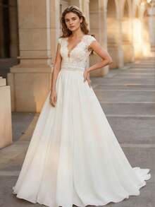 Enchantin V-Neck Lace Bodice Long Wedding Gown - Perfect For Christmas, Halloween, Weddings, Proms & Birthdays - 白色 - 查看 4