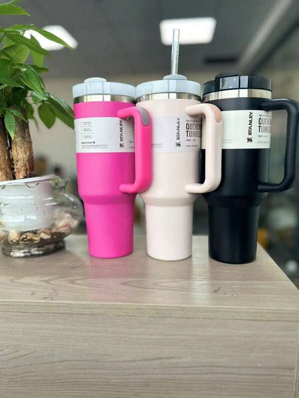 40 Oz Insulated Stainless Steel Sports Water Bottle With Straw For Sports, Travel, And School, 40 Ounce Large Capacity Metal Vacuum Insulated Reusable Coffee Car Mug, 40oz Portable Water Cup, Keeps Drinks Hot/Cold For Hours, Sweat-Proof, Durable, 40oz Sport Water Bottle For Outdoor Activities Camping, Driving, Birthday Gift, Christmas Gift For Men And Women Fitness Lovers