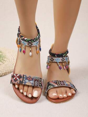 1 par de sandalias de viaje bohemias con bordados y cuentas para mujeres