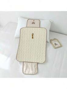 1 pezzo Fasciatoio impermeabile per bambini, borsa fasciatoio multifunzionale e pieghevole - tappetino fasciatoio portatile, adatto per bambini da 0 a 3 anni, impermeabile e anti-perdite, con motivo a cartoni animali, perfetto per uscite, regalo ideale per bambini a Ognissanti, Natale, Ringraziamento, Capodanno! - Pannolino per neonati ricamato - Visualizzare 6