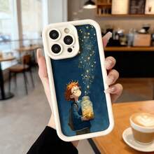 Cubierta de teléfono con borde negro azul profundo con diseño de niño con cabello rojo sosteniendo un frasco de estrellas doradas para uso diario en cafeterías y espacios casuales Aplicable a los teléfonos de la serie Apple y Galaxy - Negro - Ver 3