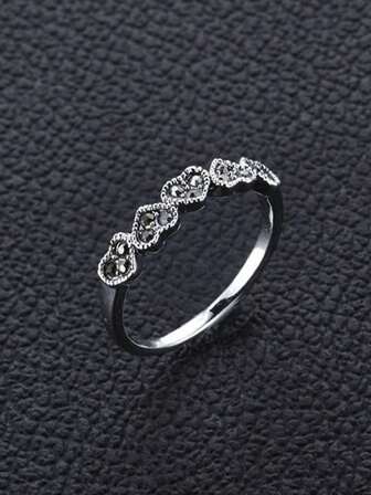 1pc Women'S Vintage Heart Ring Elegant Everyday & Formal Jewelry Party Gifts