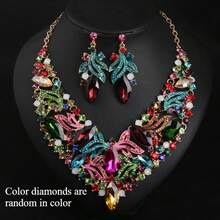 Bộ trang sức đính đá sang trọng, cao cấp, thích hợp cho cô dâu trong đám cưới, tiệc tùng, các dịp trang trọng, gồm 3 món dây chuyền và bông tai dành cho nữ. - Bộ trang sức - Xem 9