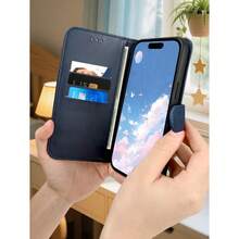 1PC Dream Butterfly Floral Pattern TPU+PU Handcrafted Custom Flip Wallet Phone Case Compatible With IPhone 17 Air, 16, 15, 14, 13, 12, 11 Series Full-Coverage Protection Holds 1-3 Cards Features Stand Function, Card Slots, Shockproof Design, Scratch Resistance, And Full-Wrap Construction Multiple Colors Available Suitable For Both Men And Women - Màu xanh lam - Xem 4