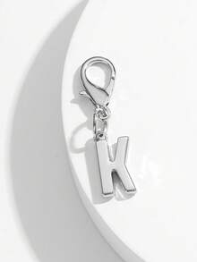 1pc Fashionable Minimalist 26 Small English Letter Shape Smooth Metal Keychain, Suitable For Women Car Key, Bag Decoration And Gift - Silver - View 20