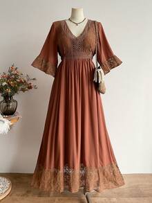 Rusttydustty Vestido bohemio de encaje con parches, cuello en V y mangas medianas, estilo vintage elegante, adecuado para uso casual, vacaciones, Año Nuevo, Día de San Valentín y otras ocasiones - Marrón - Ver 2