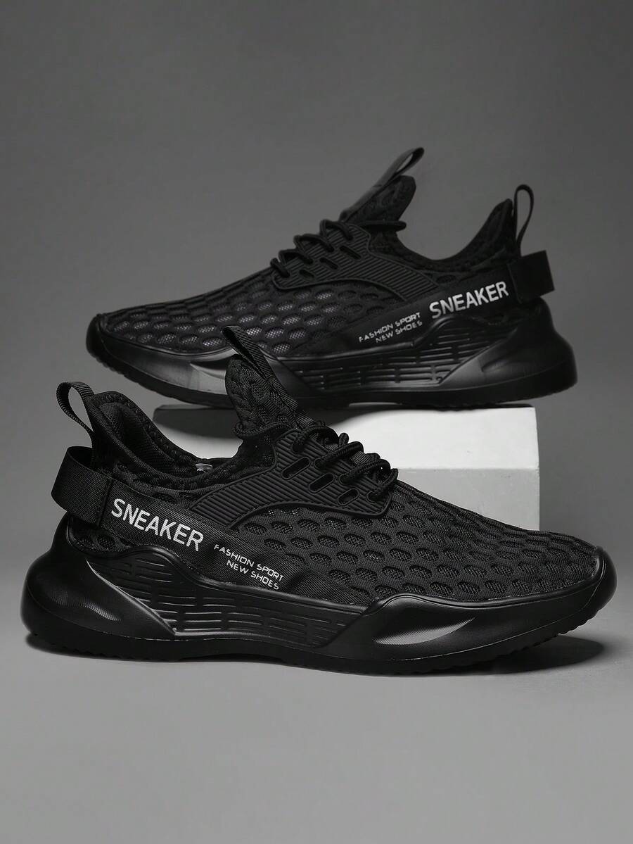 1 Pair Men's Casual Mesh Breathable Running Shoes, Low-Top Lace-Up Design, EVA Sole & Arch Support, Suitable For Running - Black - View 1