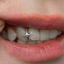 1 Set New Fashion Hollow Four-Pointed Star Combination 2pcs Hiphop Teeth Jewelry, Christmas Couples Gift, Unisex Fashion Party Decoration - Multicolor - View 2