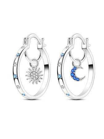 1对时尚奢华简约合成蓝色锆石不对称环形耳环，女士日常派对佩戴的完美之选，也是圣诞节和新年礼物的理想选择。